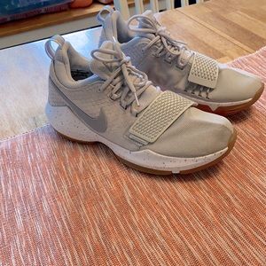 Nike PG1 Pure Platinum
